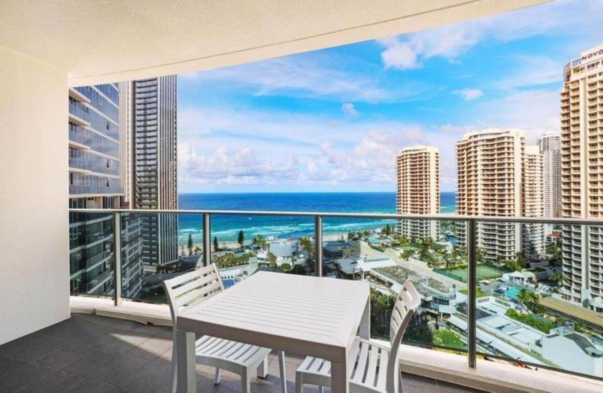 H-Residences Private Apartments - Hosted By Coastal Letting Gold Coast Exterior photo